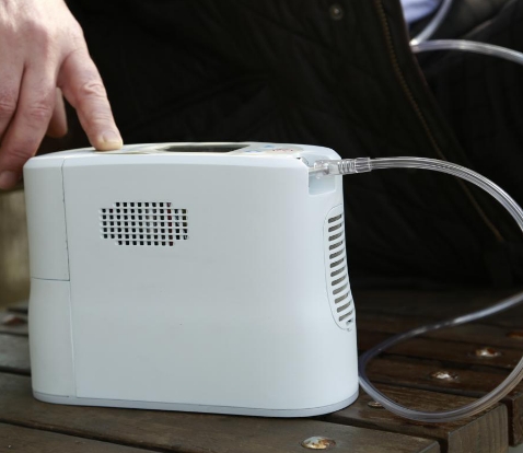 守護(hù)生命，守護(hù)健康：新一代便攜式制氧機(jī)的便捷與高效